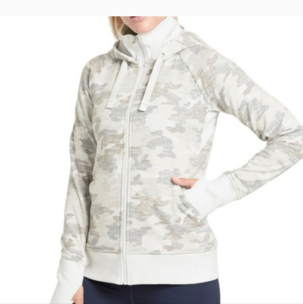 Athleta Womans Tan and Beige Triumph Printed Camo Hoodie Jacket Size Xs
